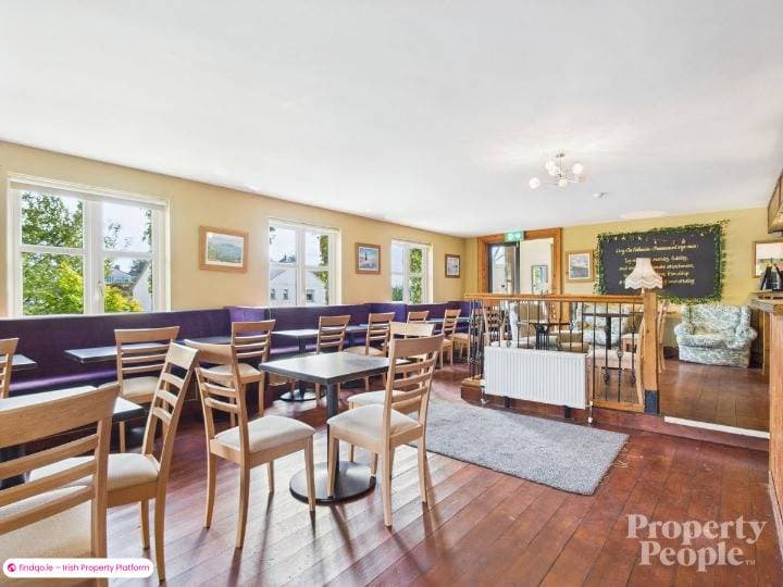 Restaurant / Bar / Hotel for Sale in Bunbeg, Donegal