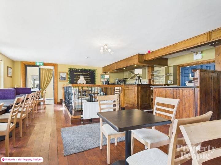 Restaurant / Bar / Hotel for Sale in Bunbeg, Donegal