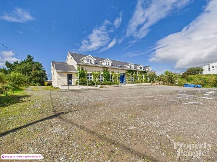 Restaurant / Bar / Hotel for Sale in Bunbeg, Donegal