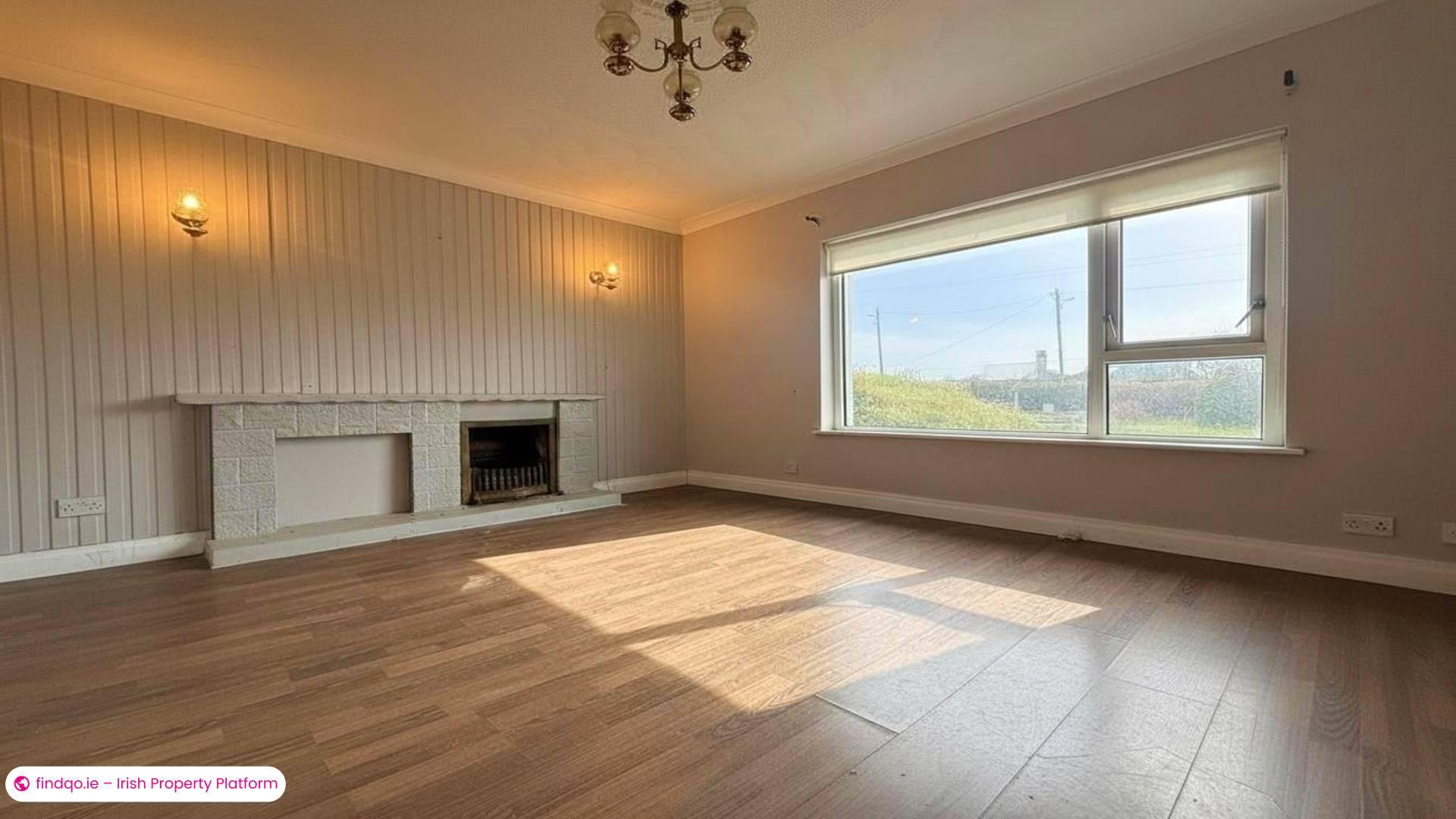 Detached house for Sale in Burtonport, Donegal