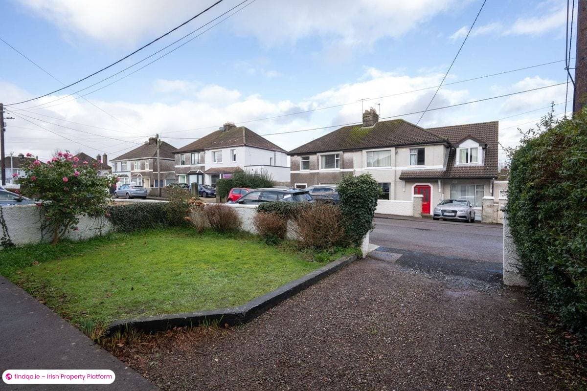 Semi-detached house for Sale in The Lough, Cork, T12 TFC7