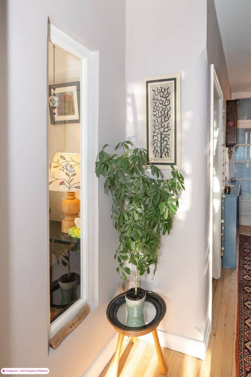 Semi-detached house for Sale in The Lough, Cork, T12 TFC7