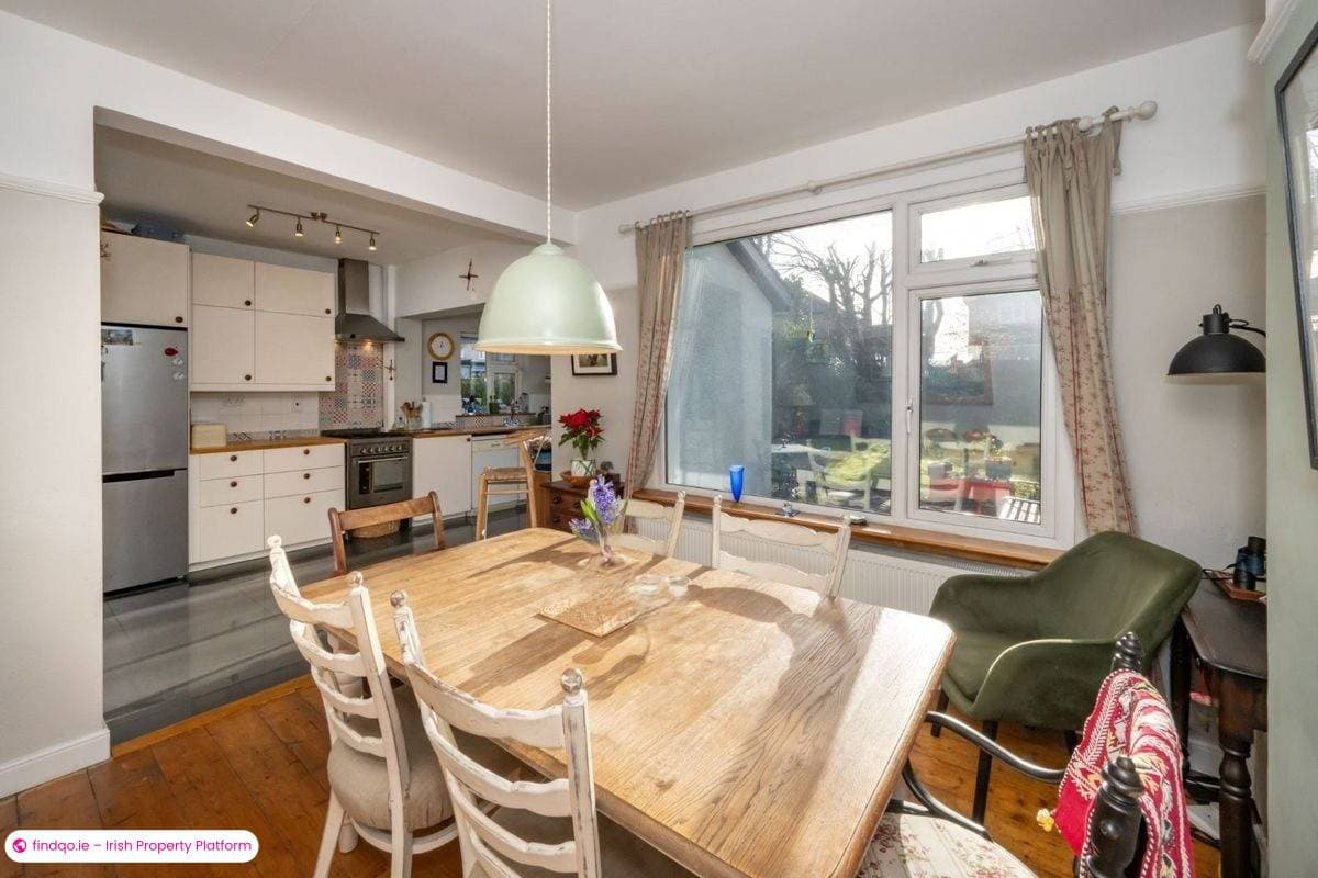 Semi-detached house for Sale in The Lough, Cork, T12 TFC7