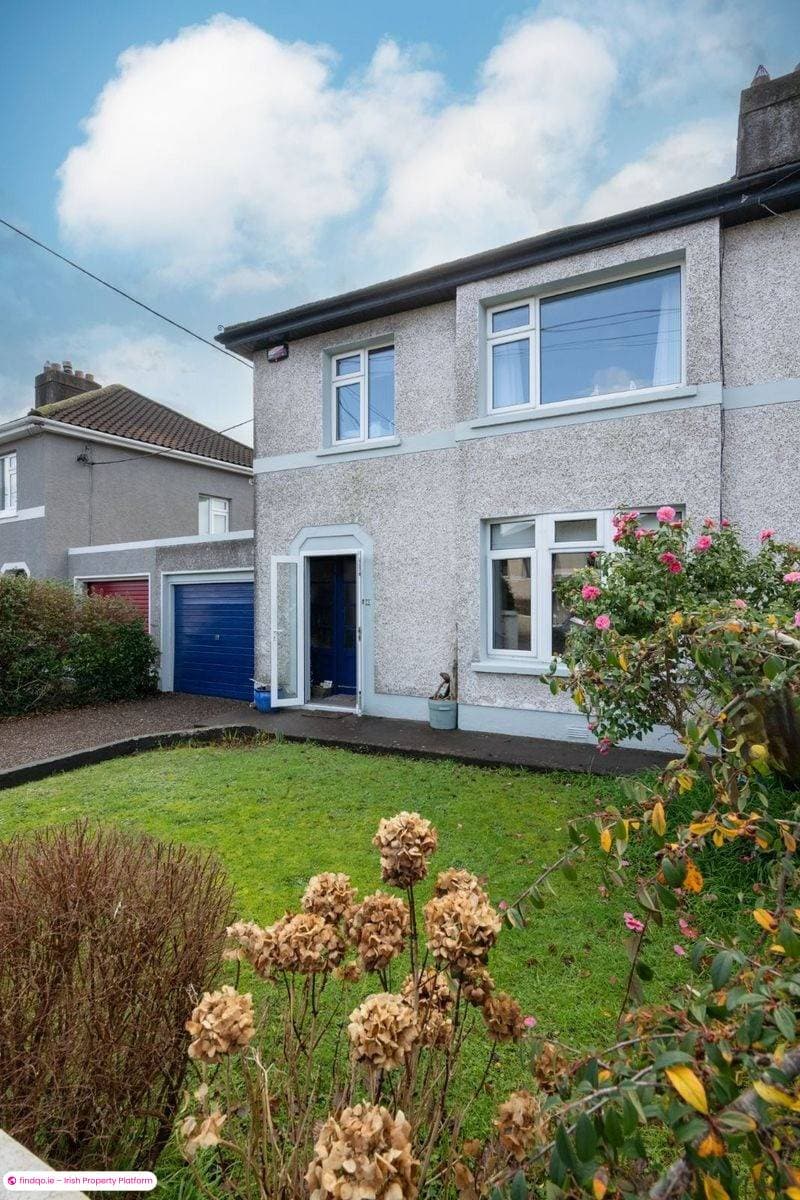 Semi-detached house for Sale in The Lough, Cork, T12 TFC7