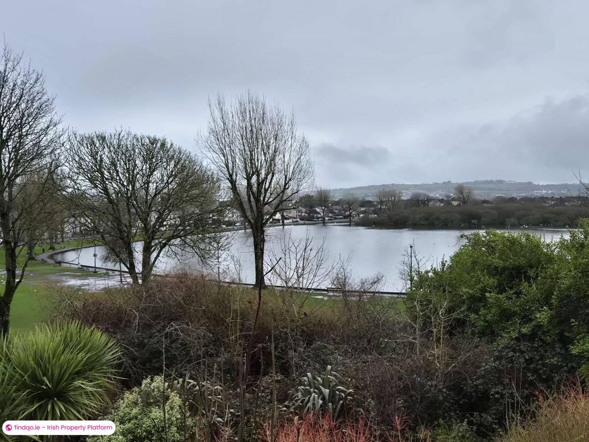 Detached house for Sale in The Lough, Cork, T12 E0C3