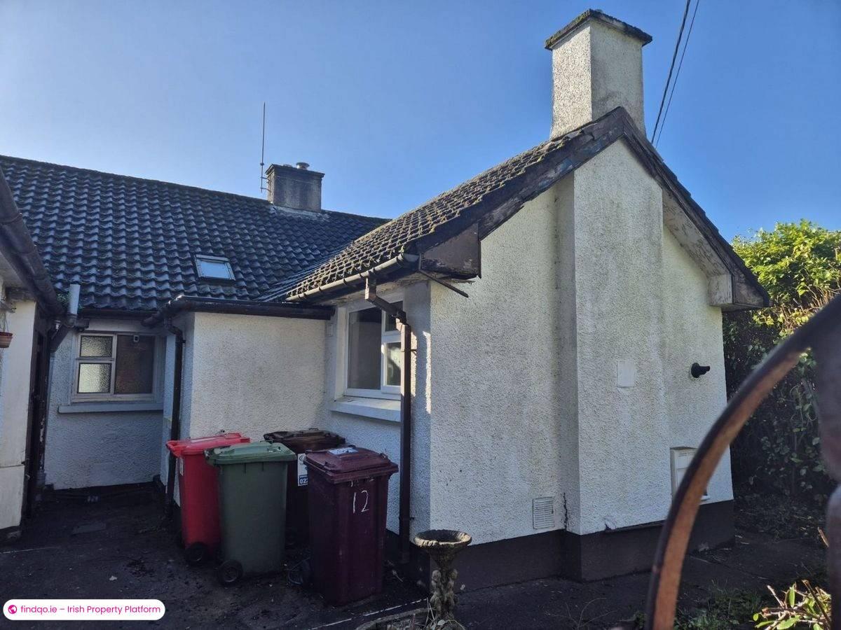 Detached house for Sale in The Lough, Cork, T12 E0C3