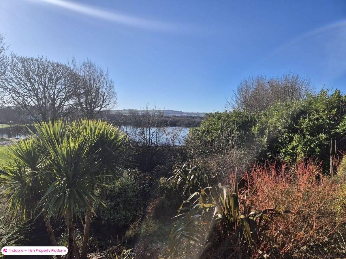 Detached house for Sale in The Lough, Cork, T12 E0C3