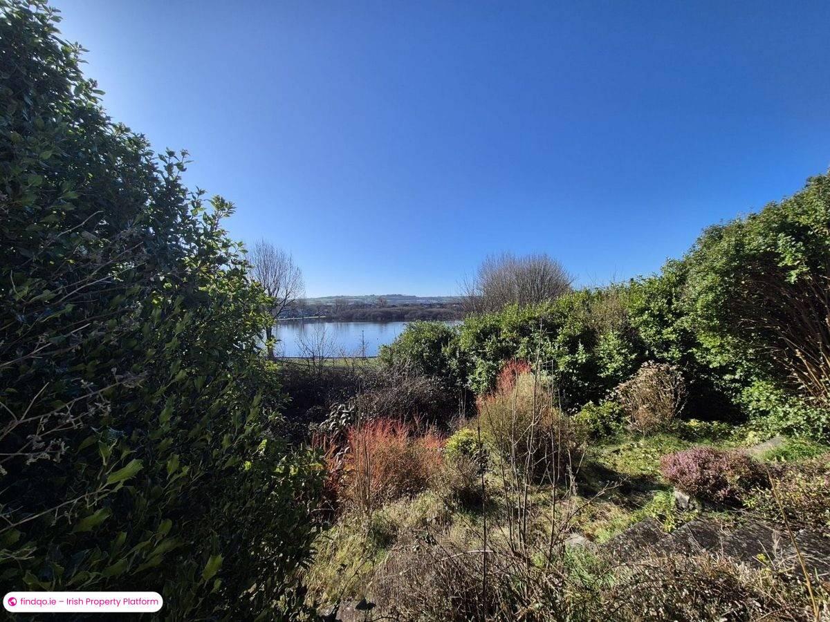 Detached house for Sale in The Lough, Cork, T12 E0C3