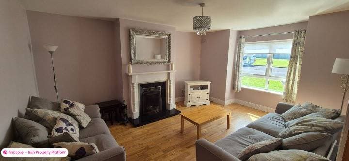 Semi-detached house for Sale in Newcastle West, Limerick