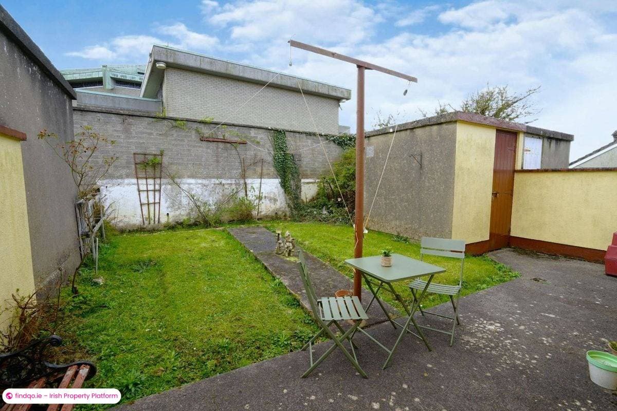 Terraced house for Sale in Ballytruckle, Waterford, X91 XH9V