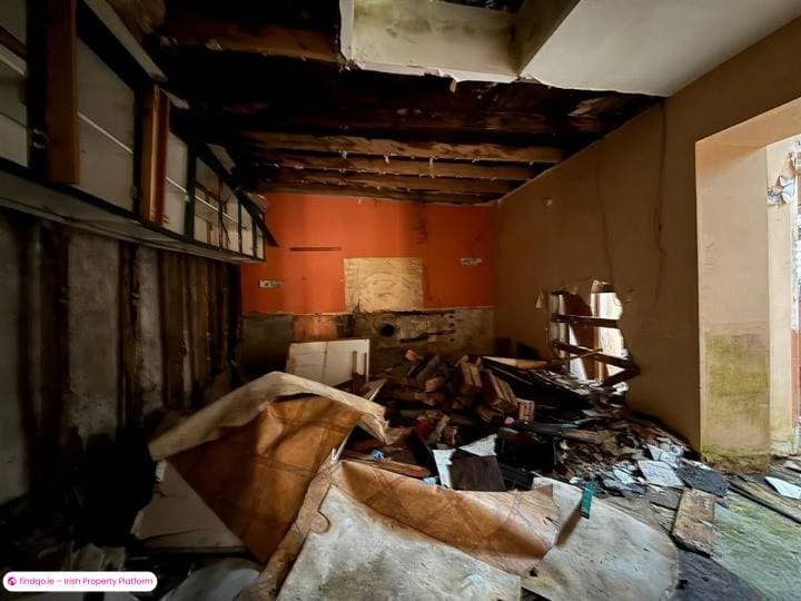 End of terrace house for Sale in Ballinagare, Roscommon