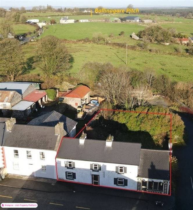 End of terrace house for Sale in Ballinagare, Roscommon