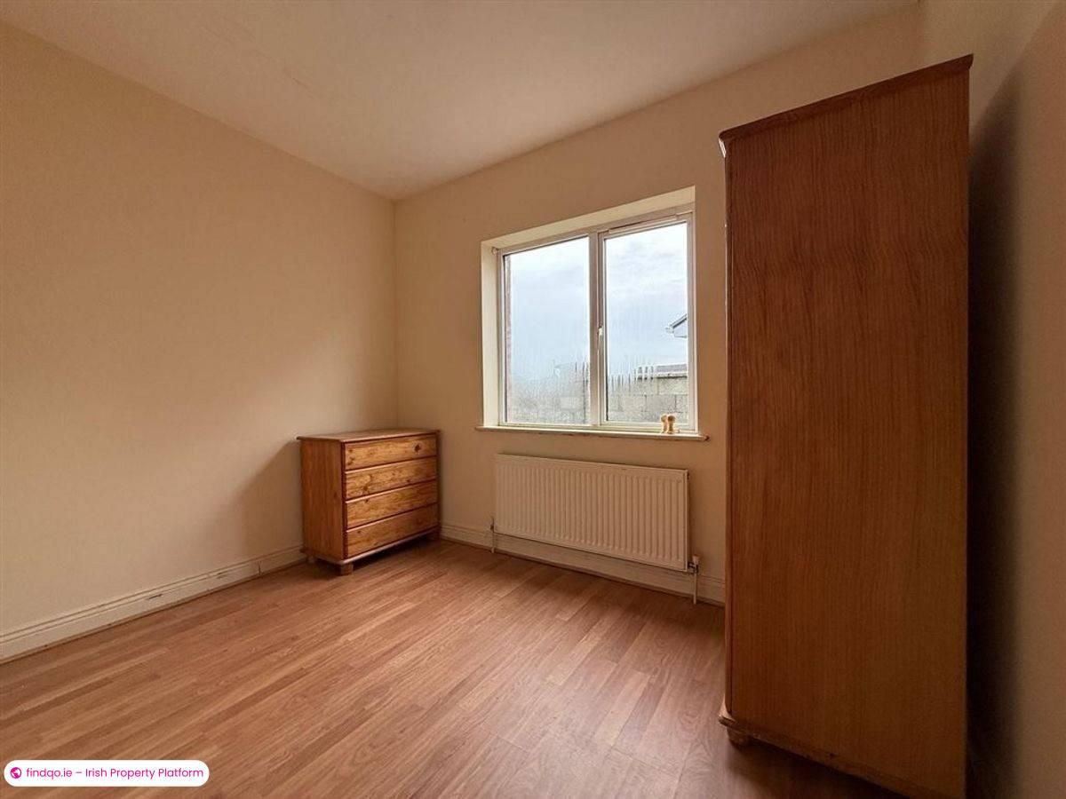 Semi-detached house for Sale in Ballaghaderreen, Roscommon