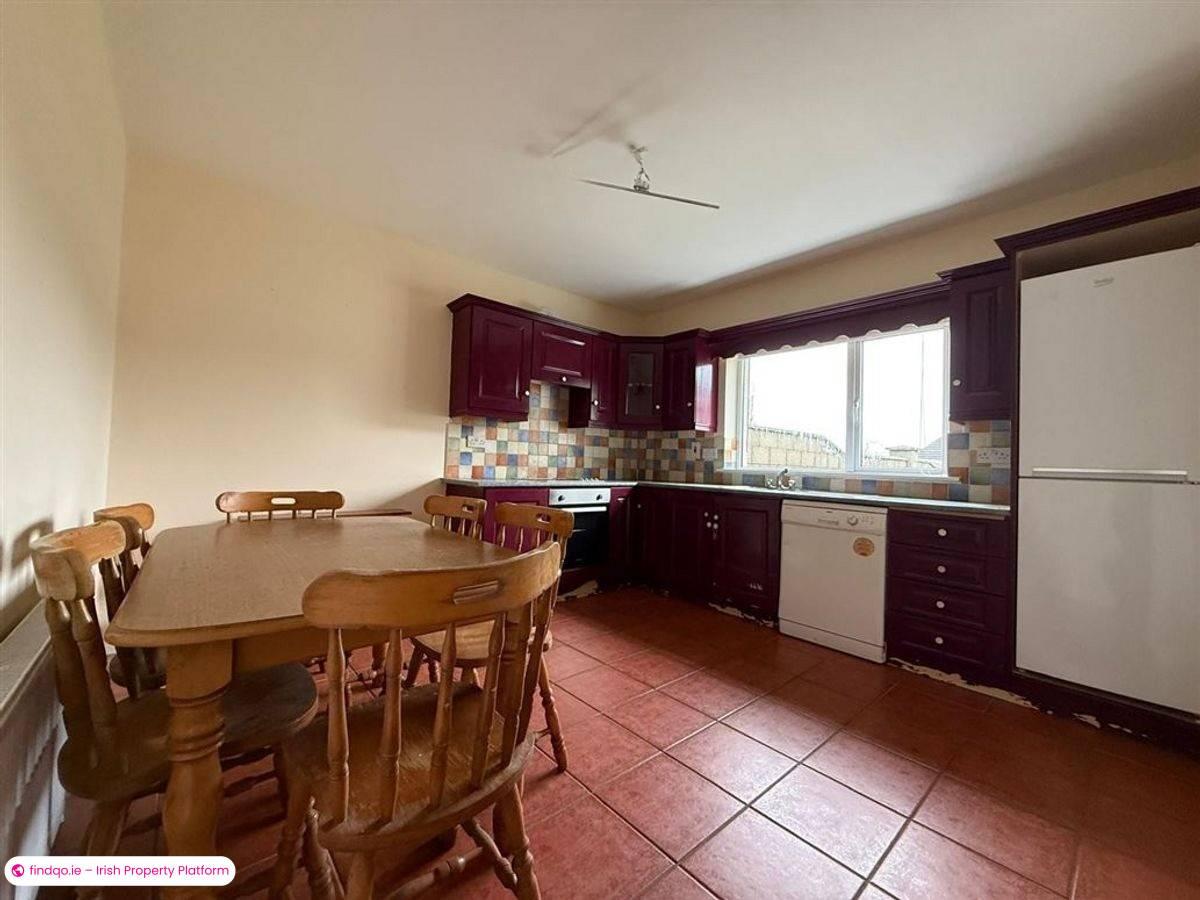 Semi-detached house for Sale in Ballaghaderreen, Roscommon