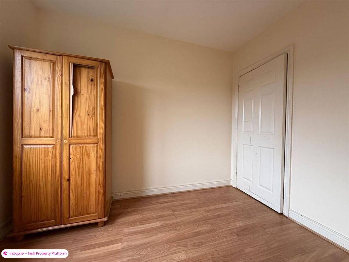 Semi-detached house for Sale in Ballaghaderreen, Roscommon