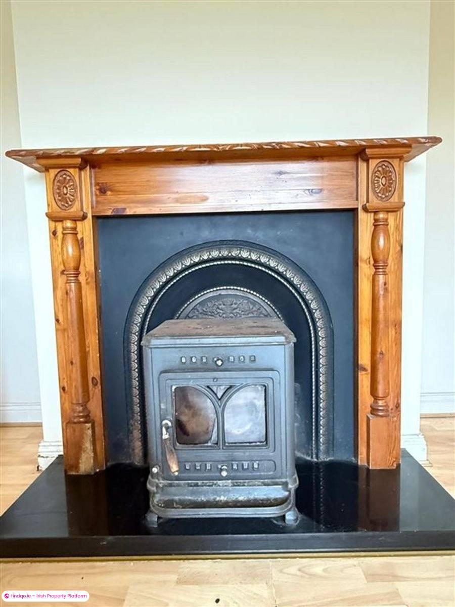 Semi-detached house for Sale in Ballaghaderreen, Roscommon