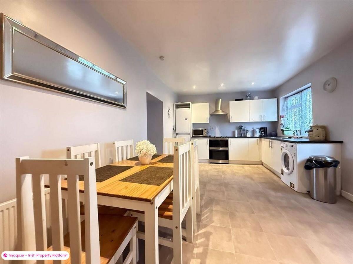 Detached house for Sale in Ballaghaderreen, Roscommon