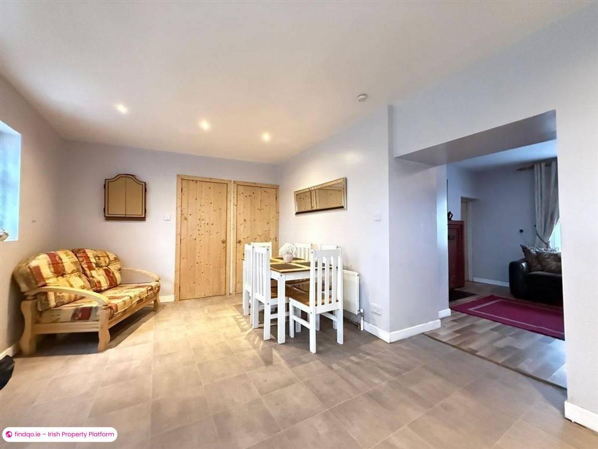 Detached house for Sale in Ballaghaderreen, Roscommon