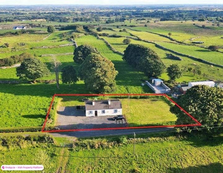 Detached house for Sale in Ballaghaderreen, Roscommon