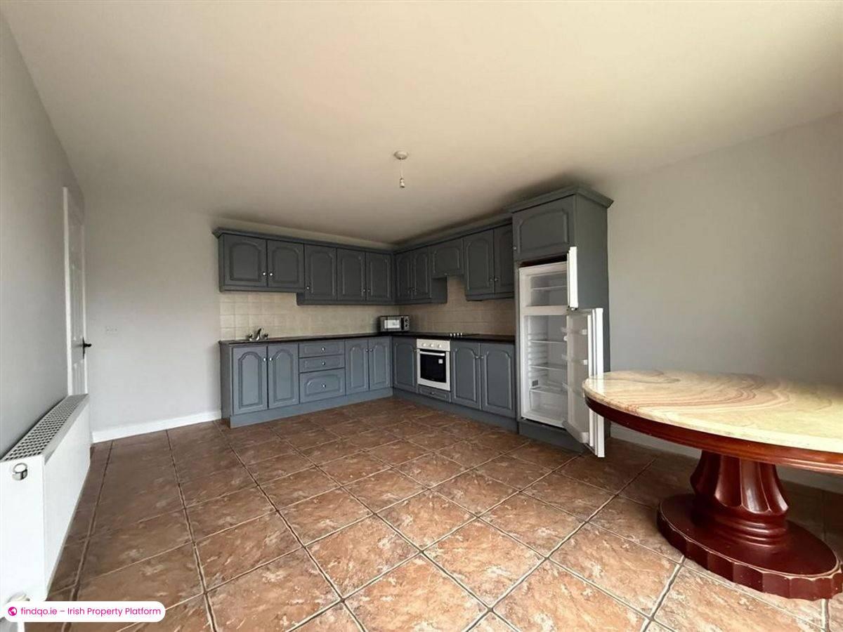 Semi-detached house for Sale in Ballaghaderreen, Roscommon