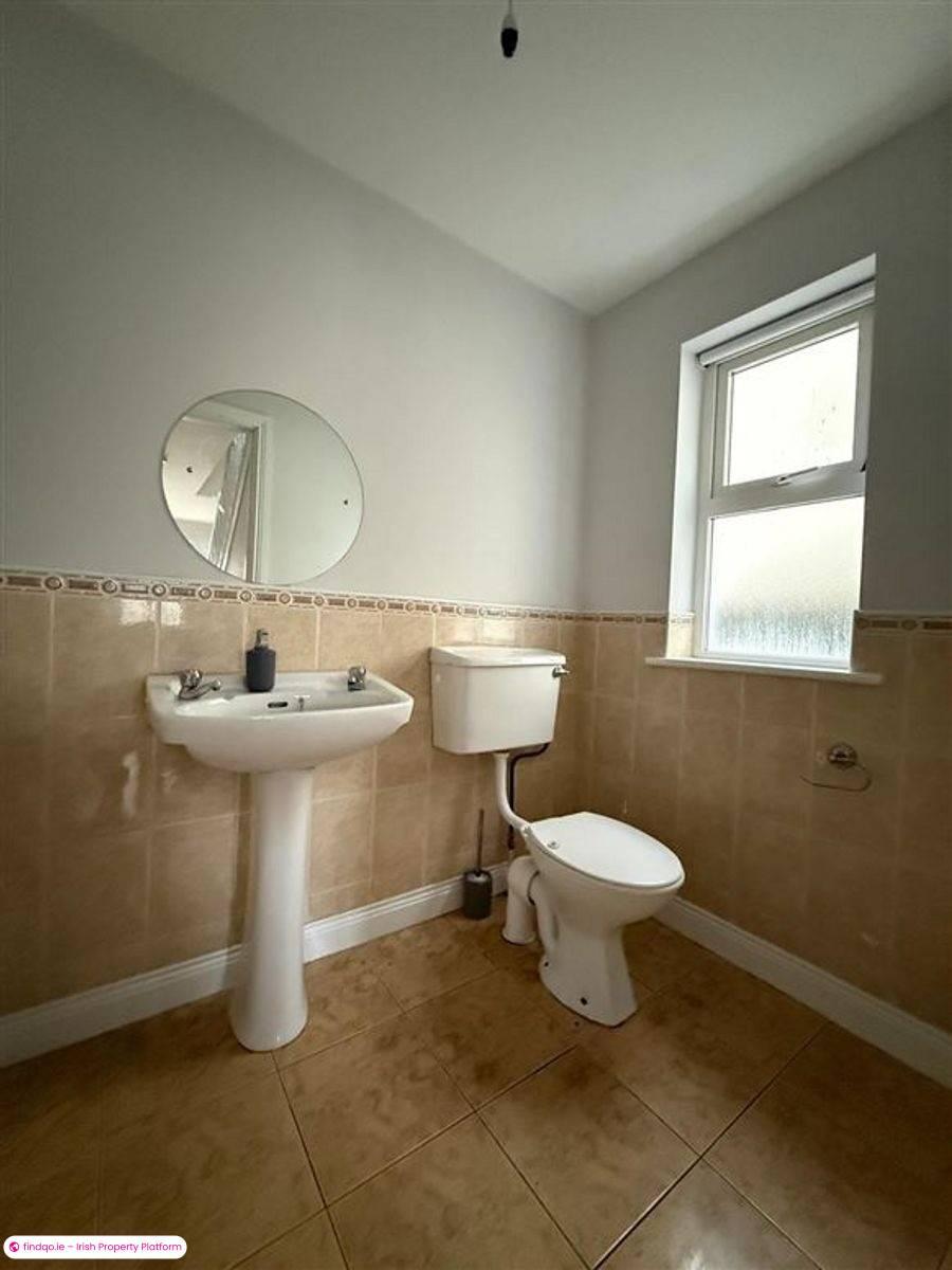 Semi-detached house for Sale in Ballaghaderreen, Roscommon