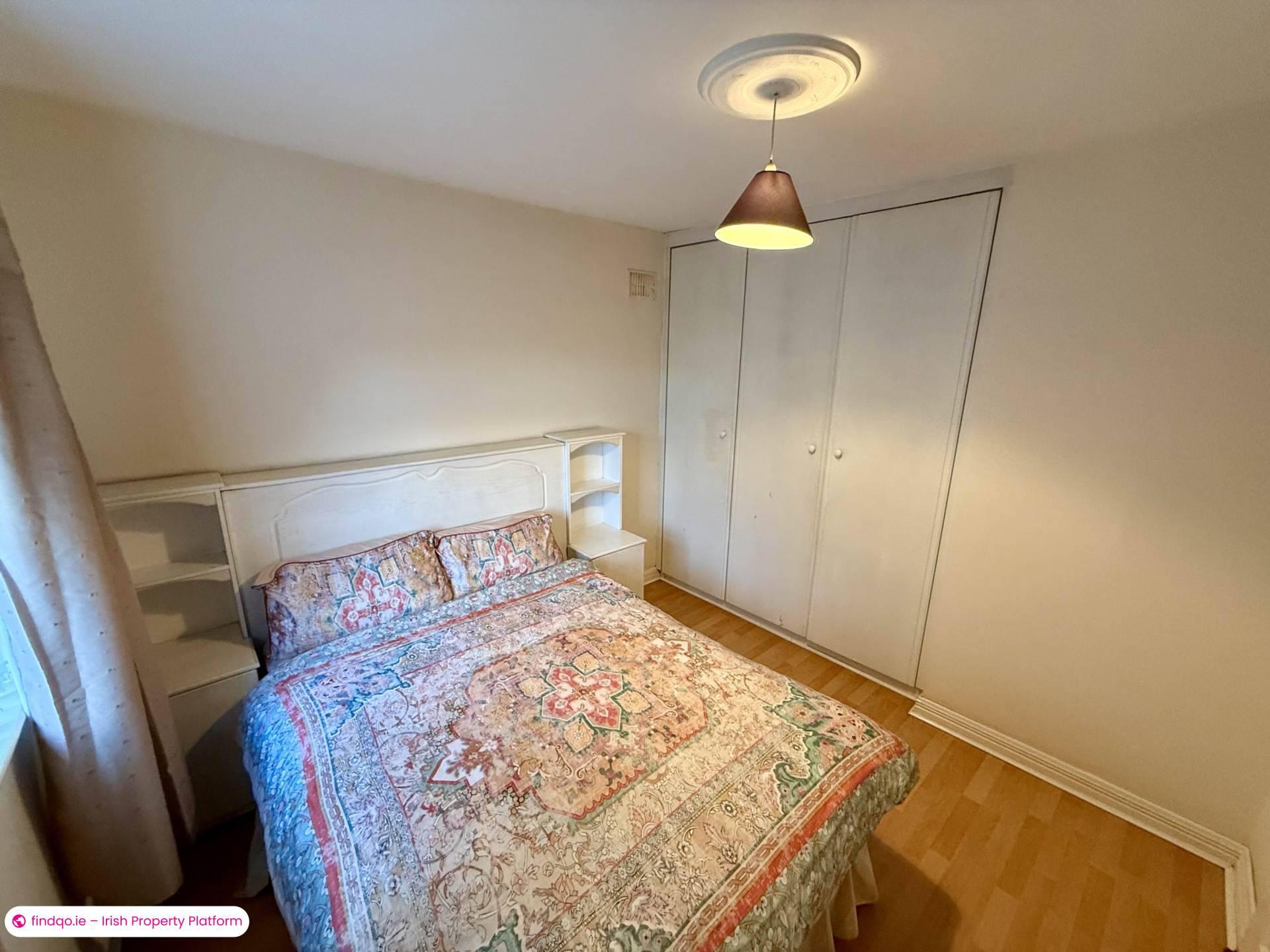 Semi-detached house for Sale in Ballyhaunis, Mayo