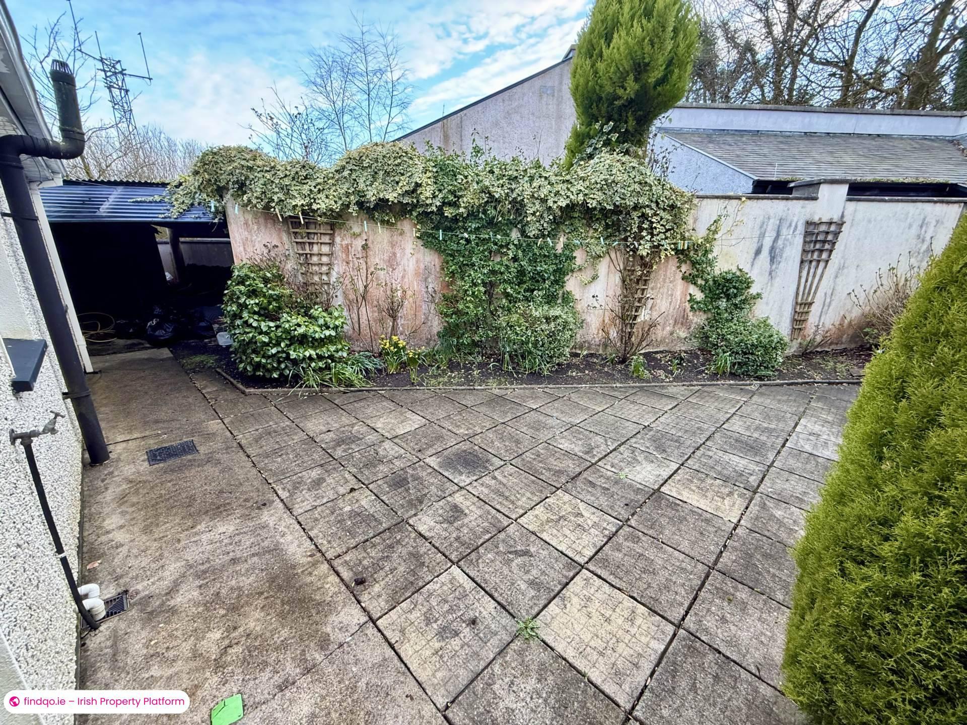 Semi-detached house for Sale in Ballyhaunis, Mayo