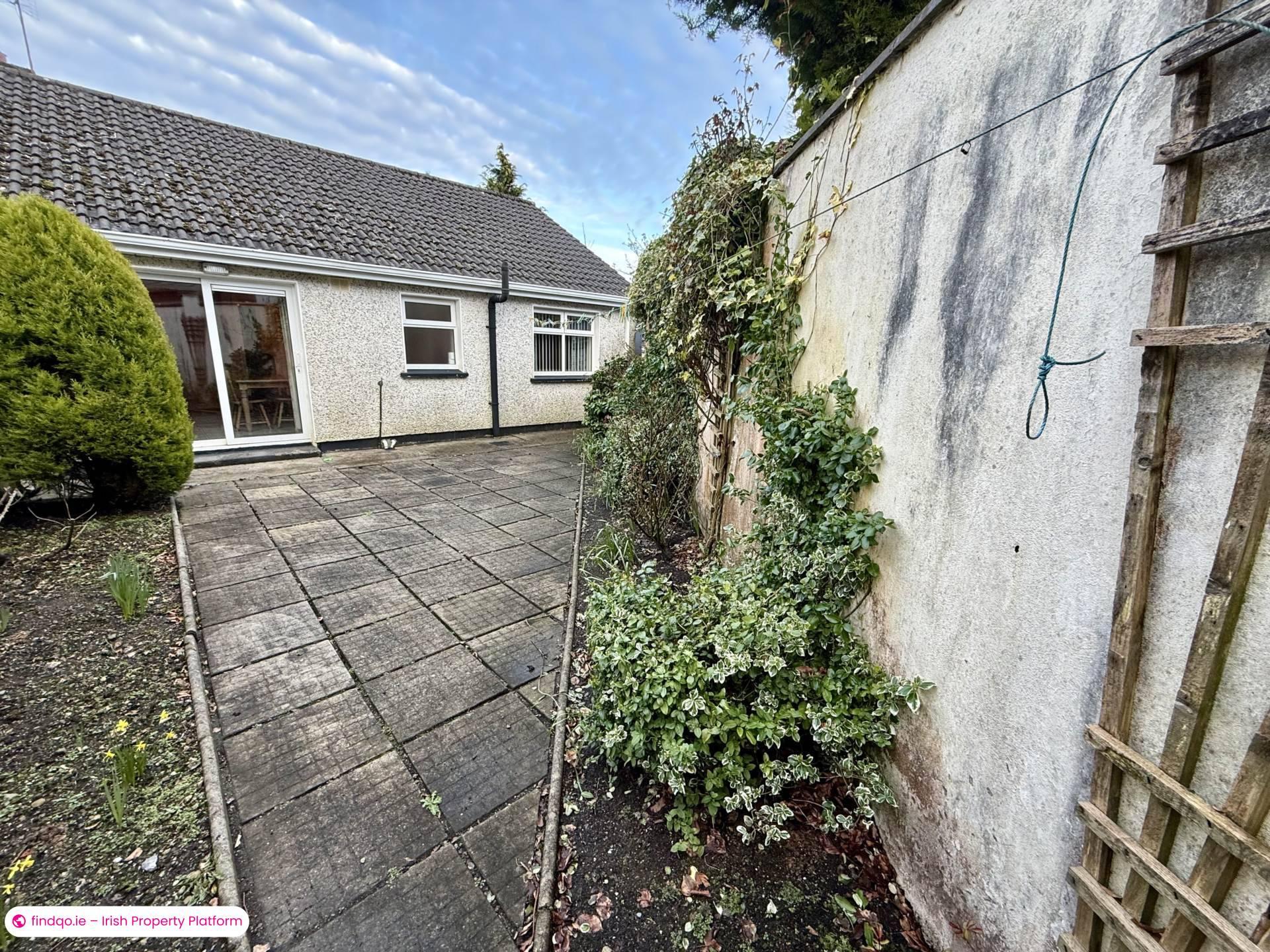 Semi-detached house for Sale in Ballyhaunis, Mayo