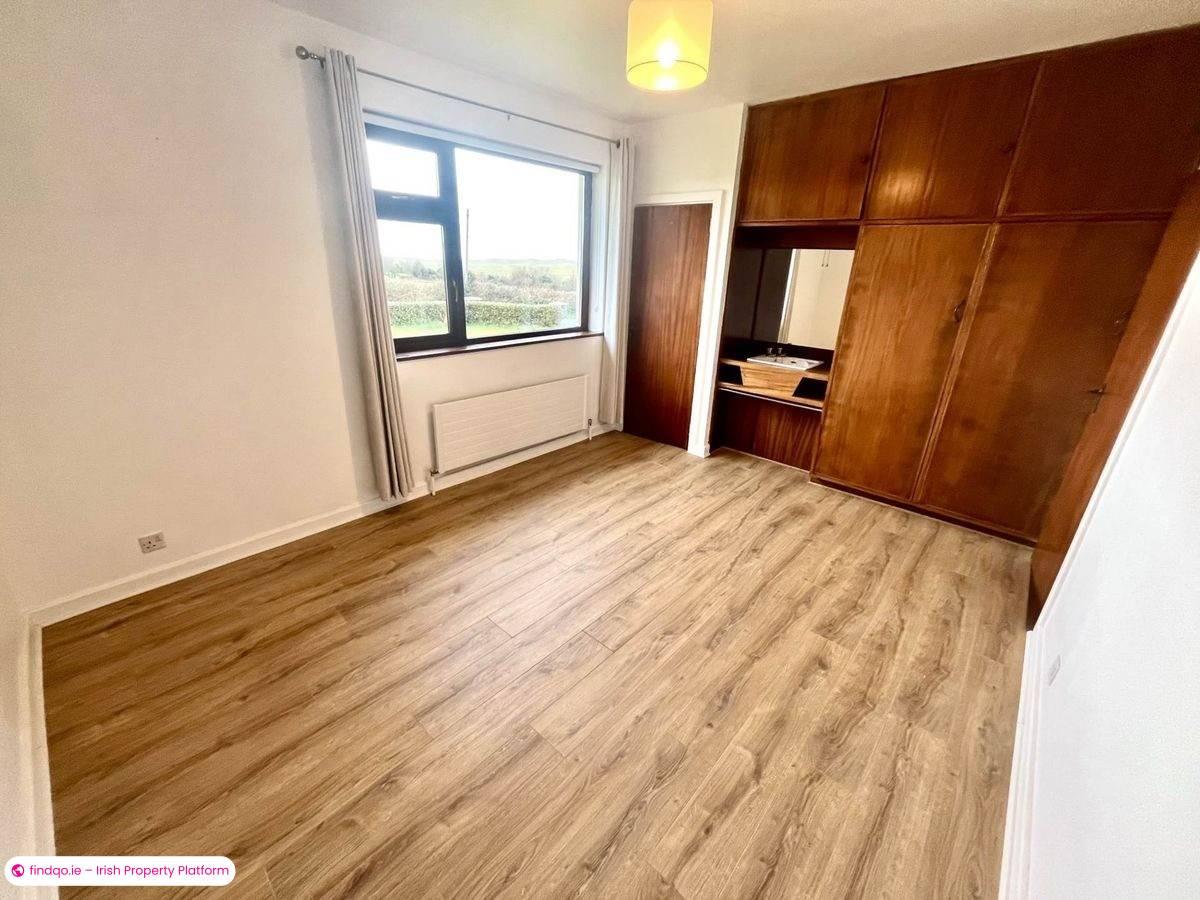 Bungalow for Sale in Cliffoney, Sligo