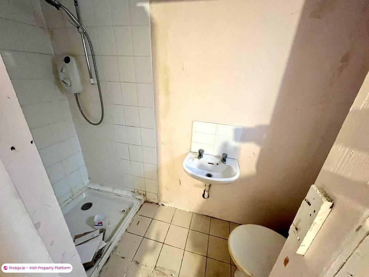 Terraced house for Sale in Easkey, Sligo