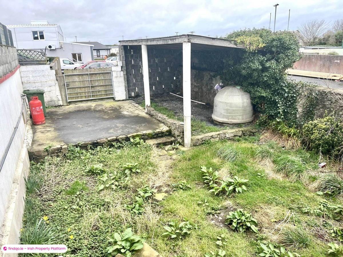 Terraced house for Sale in Easkey, Sligo