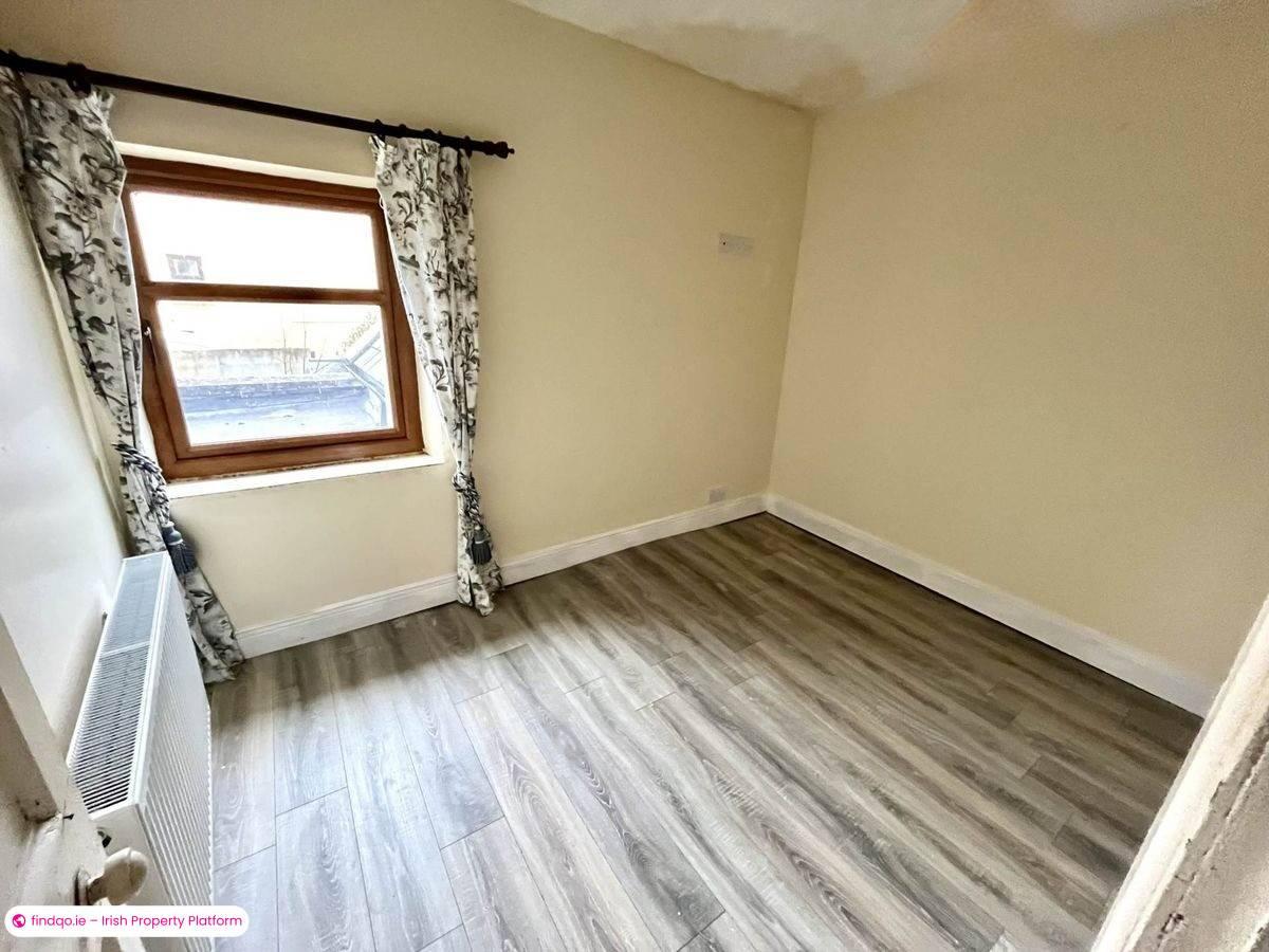 Terraced house for Sale in Easkey, Sligo