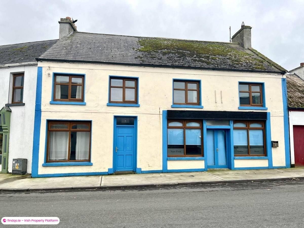 Terraced house for Sale in Easkey, Sligo