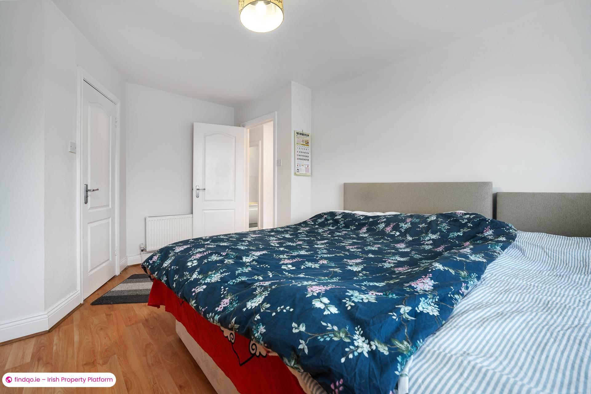 Semi-detached house for Sale in Navan, Meath