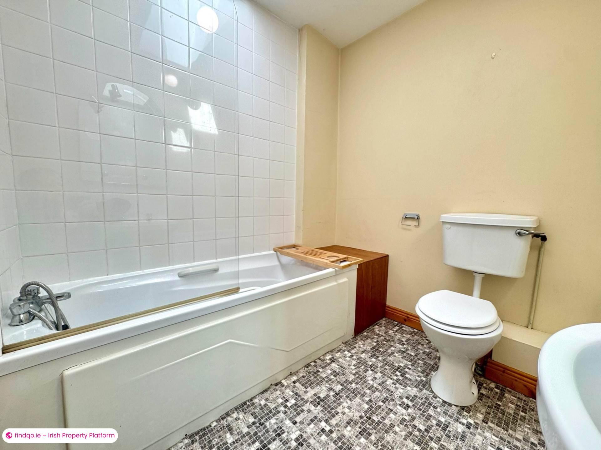 Semi-detached house for Sale in Clonmel, Tipperary