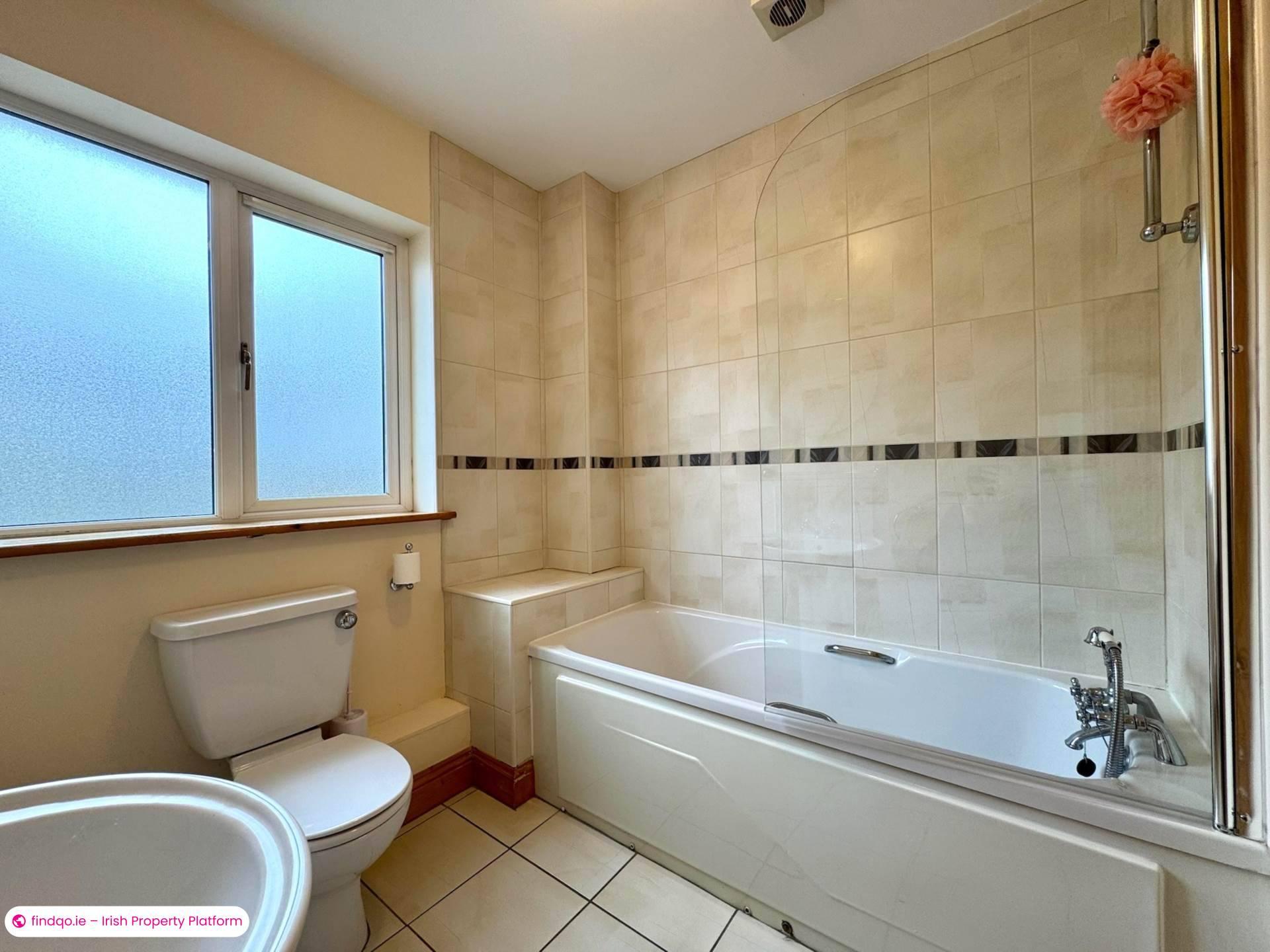 Semi-detached house for Sale in Clonmel, Tipperary