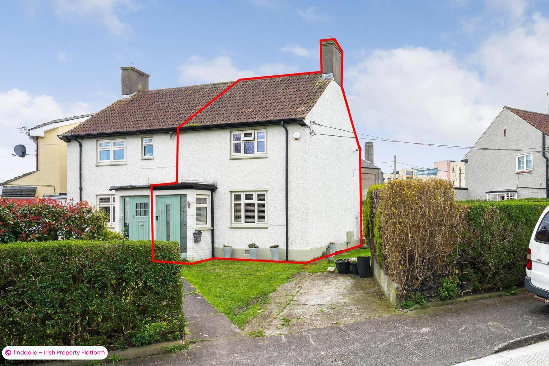 Semi-detached house for Sale in Dublin 7