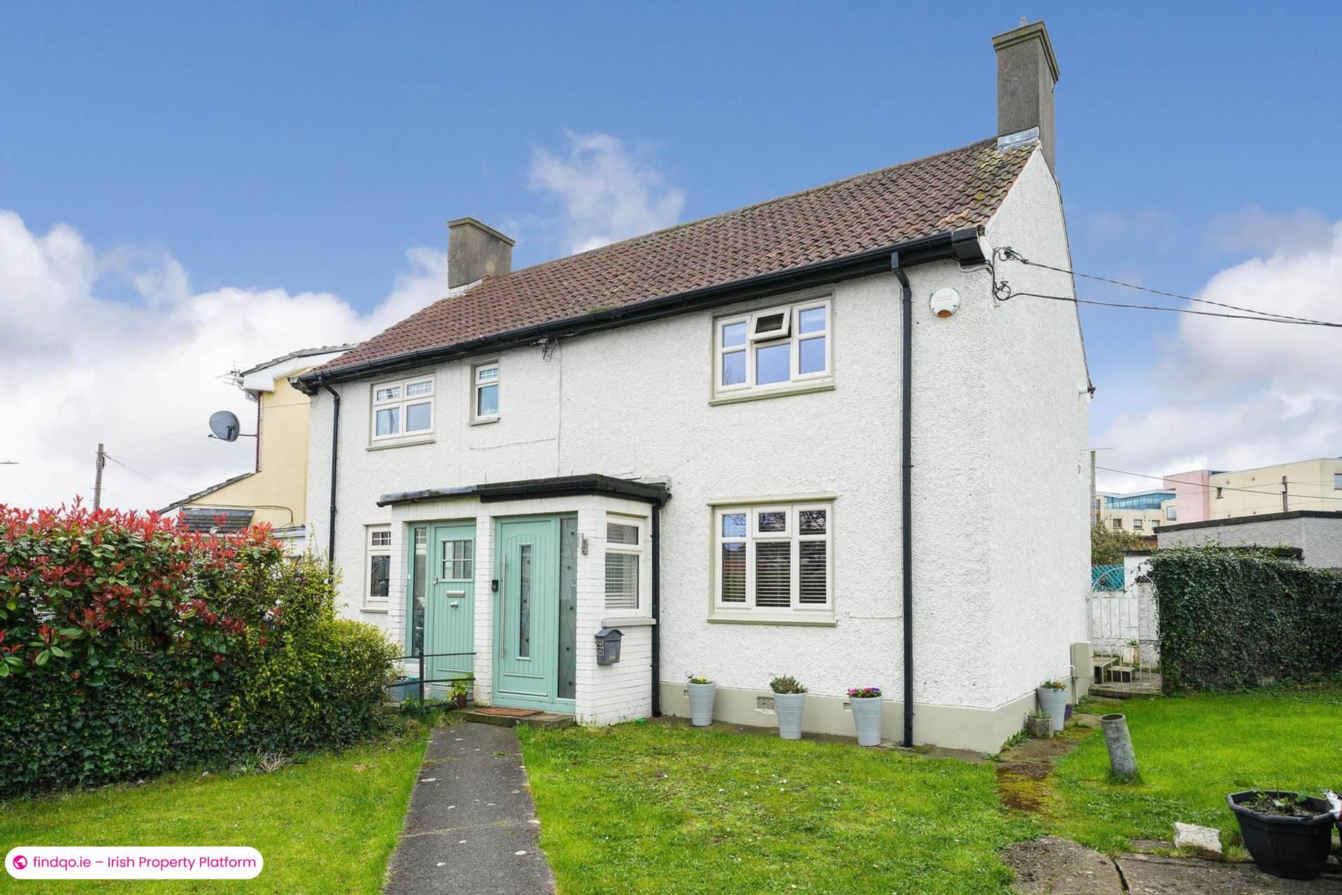 Semi-detached house for Sale in Dublin 7