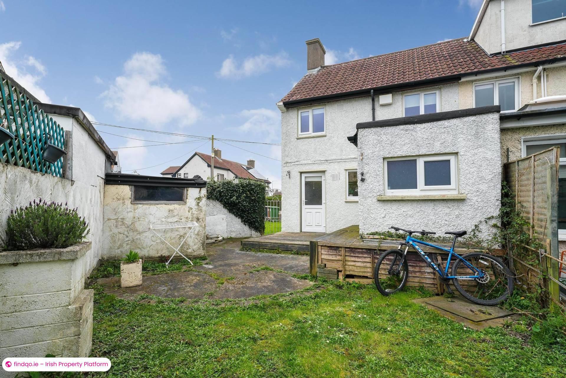 Semi-detached house for Sale in Dublin 7