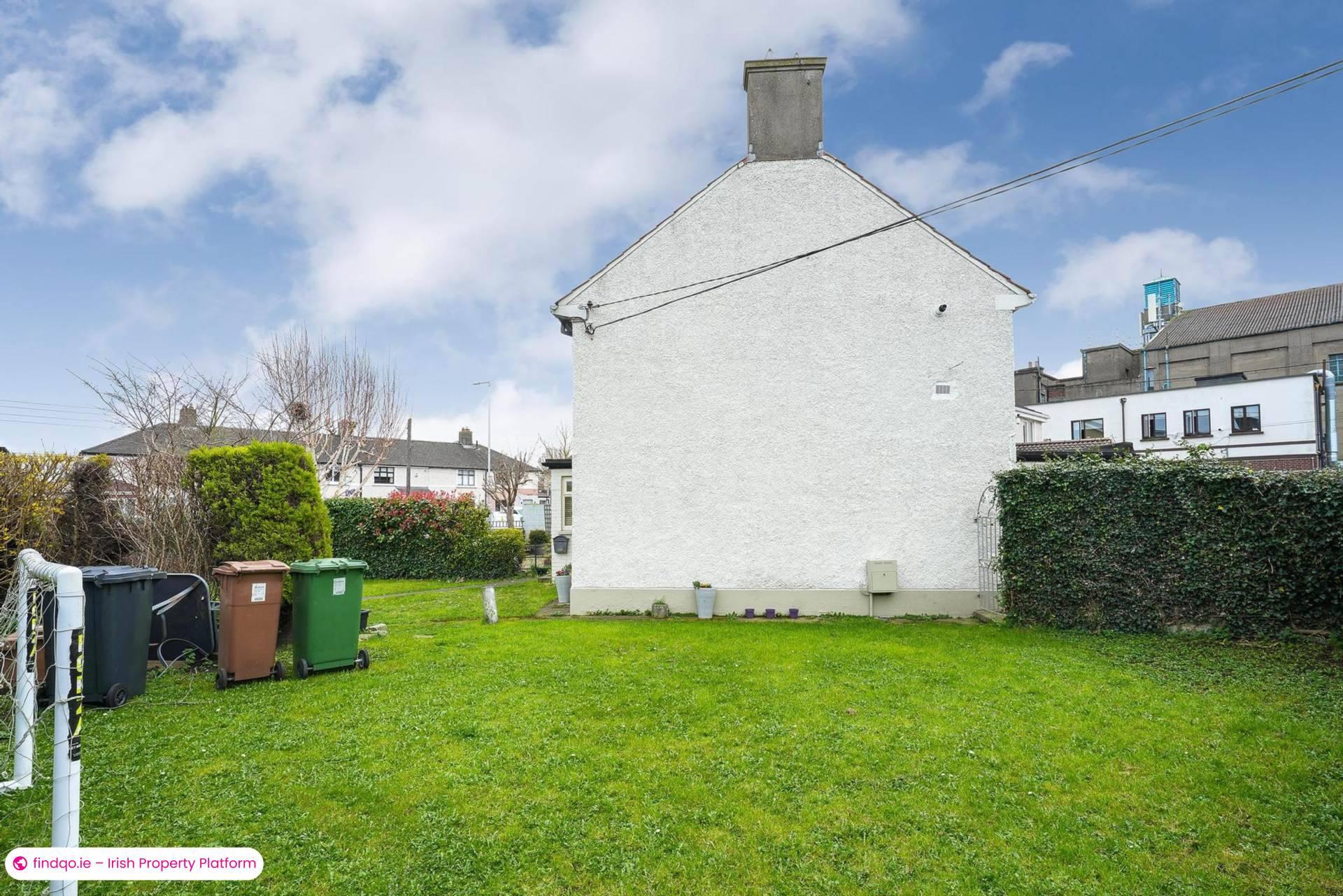 Semi-detached house for Sale in Dublin 7