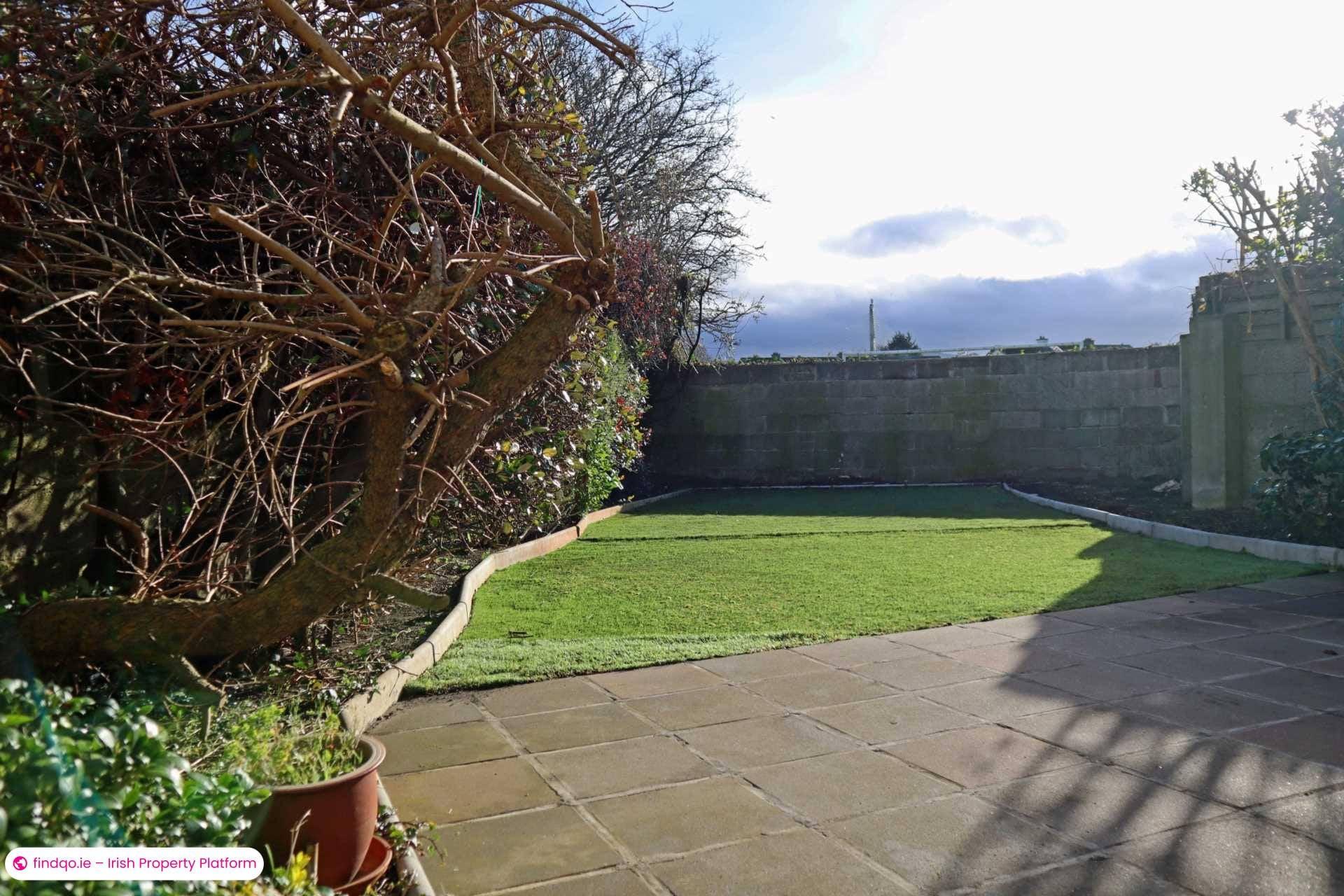 Semi-detached house for Sale in Dublin 14