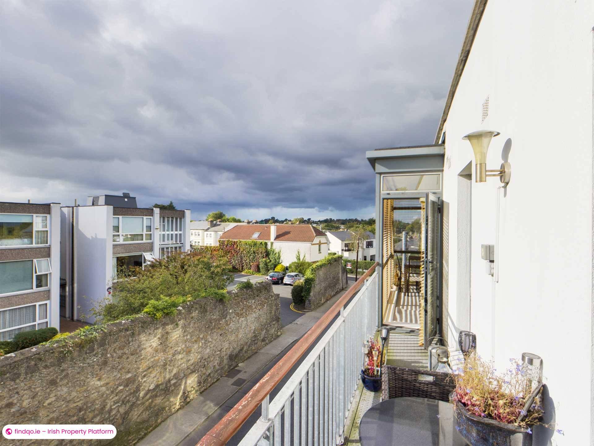 Apartment for Sale in Stillorgan, Dublin (County)