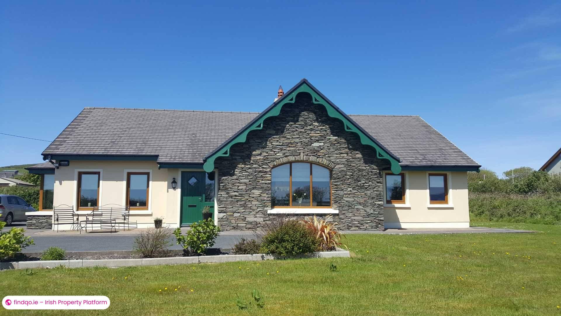 Detached house for Sale in Ventry, Kerry