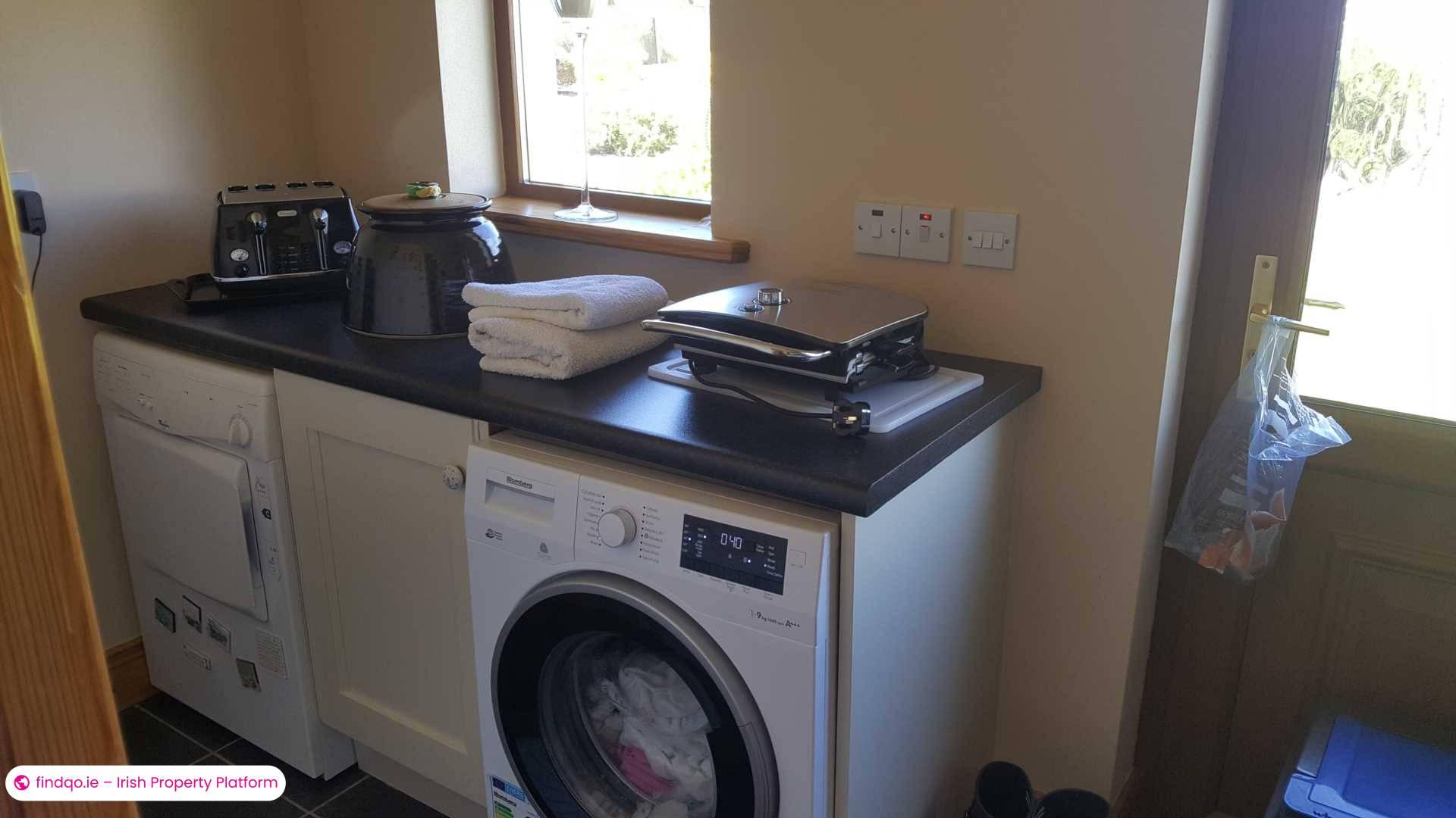 Detached house for Sale in Ventry, Kerry