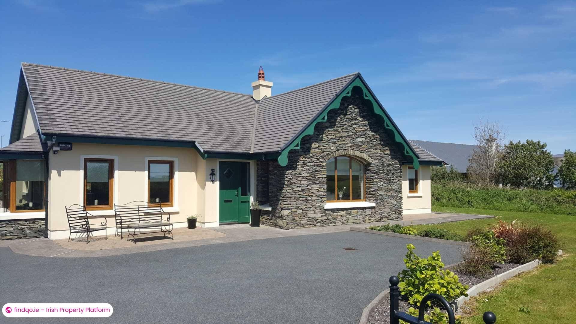 Detached house for Sale in Ventry, Kerry