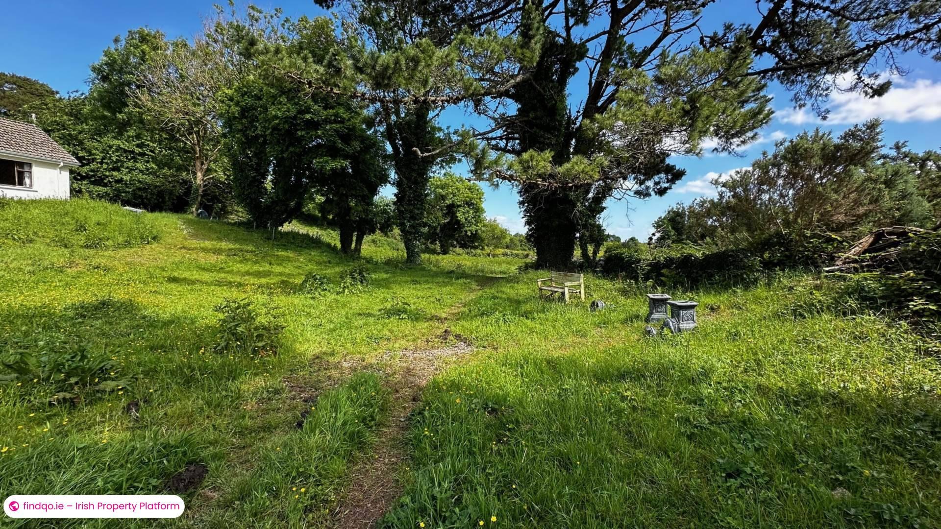 Detached house for Sale in Rosscahill, Galway, H91 X9CR