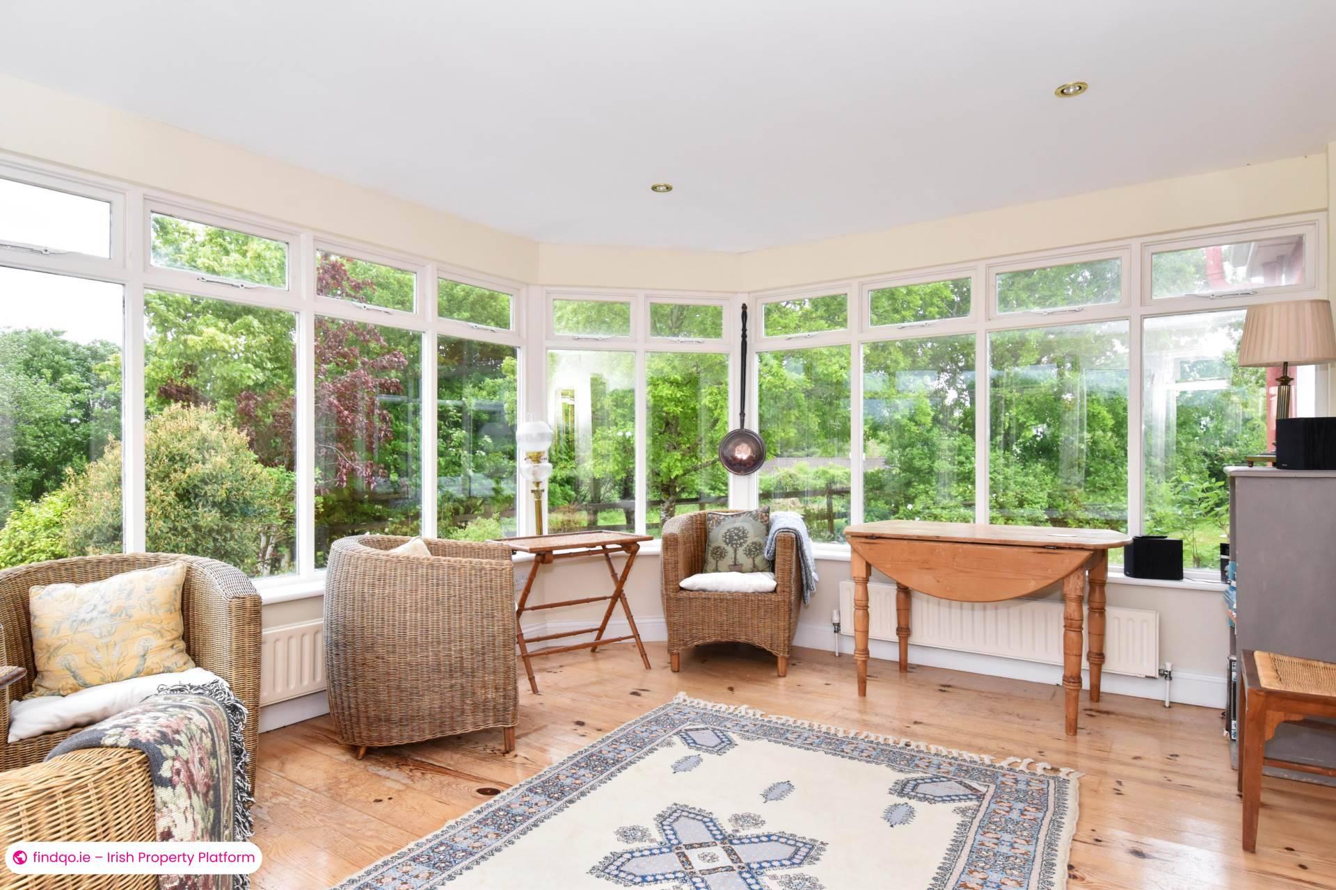 Detached house for Sale in Oughterard, Galway, H91 RF2H