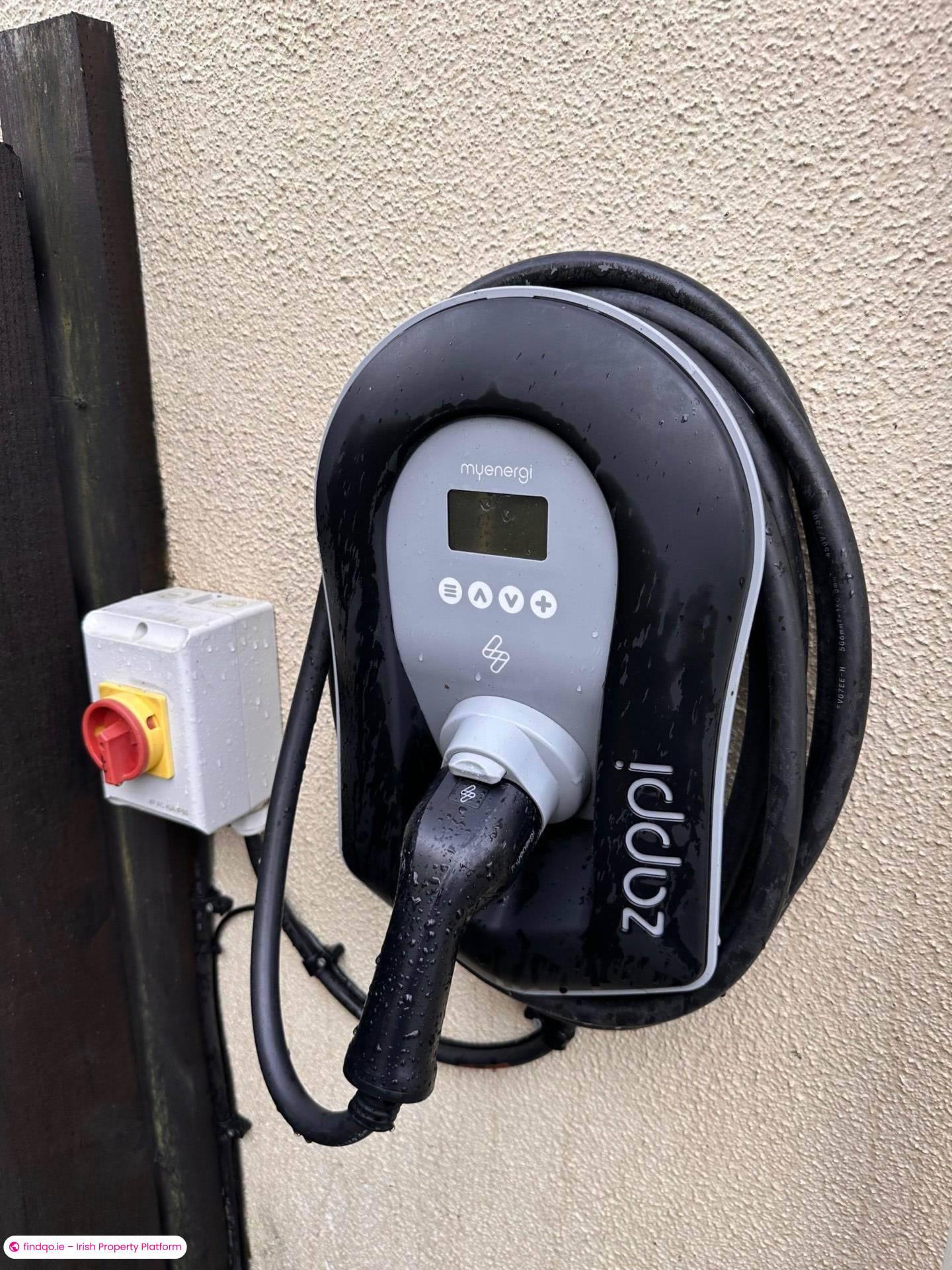 Semi-detached house for Sale in Oughterard, Galway, H91 N22X