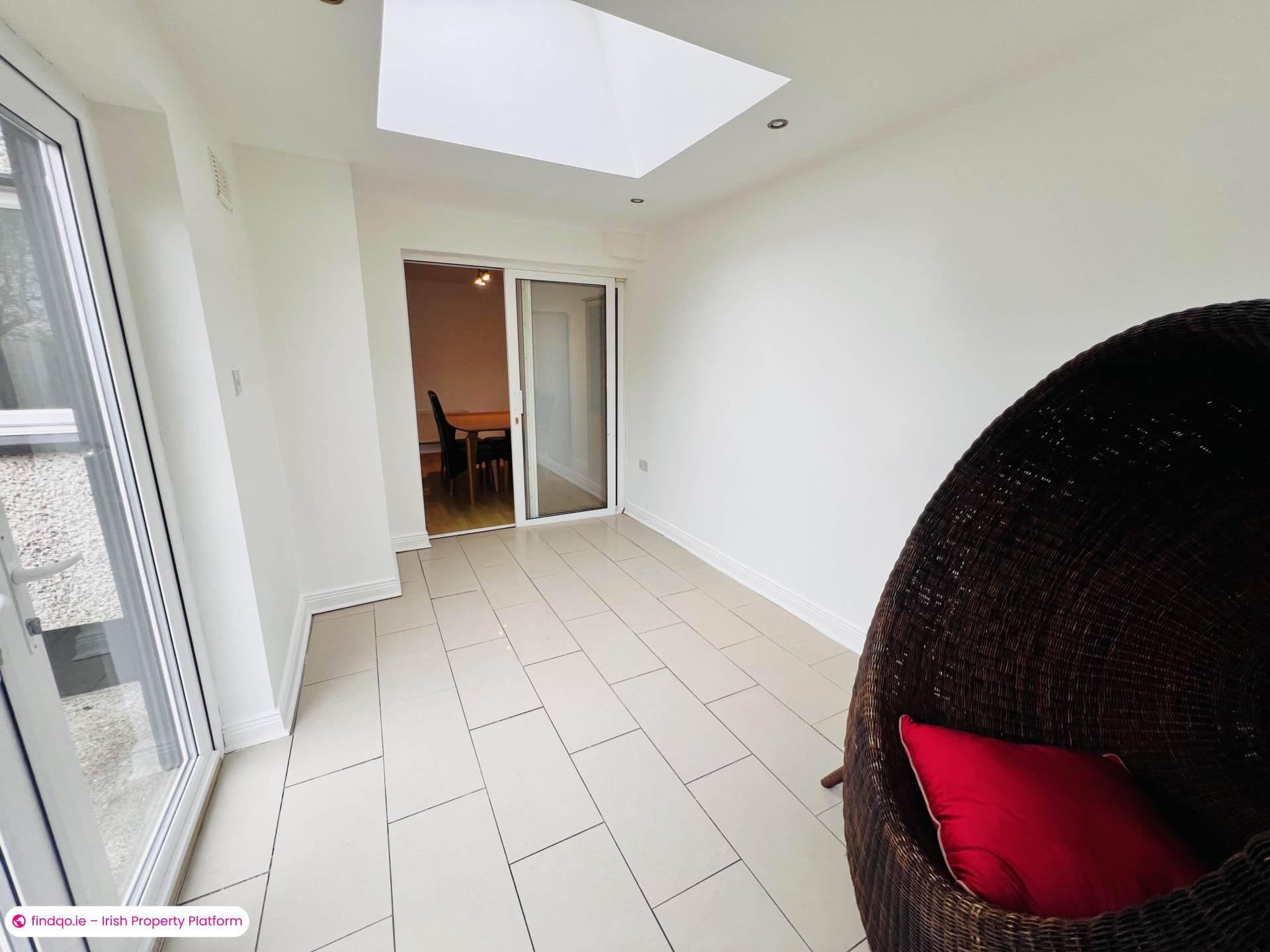 Semi-detached house for Sale in Westbury, Clare