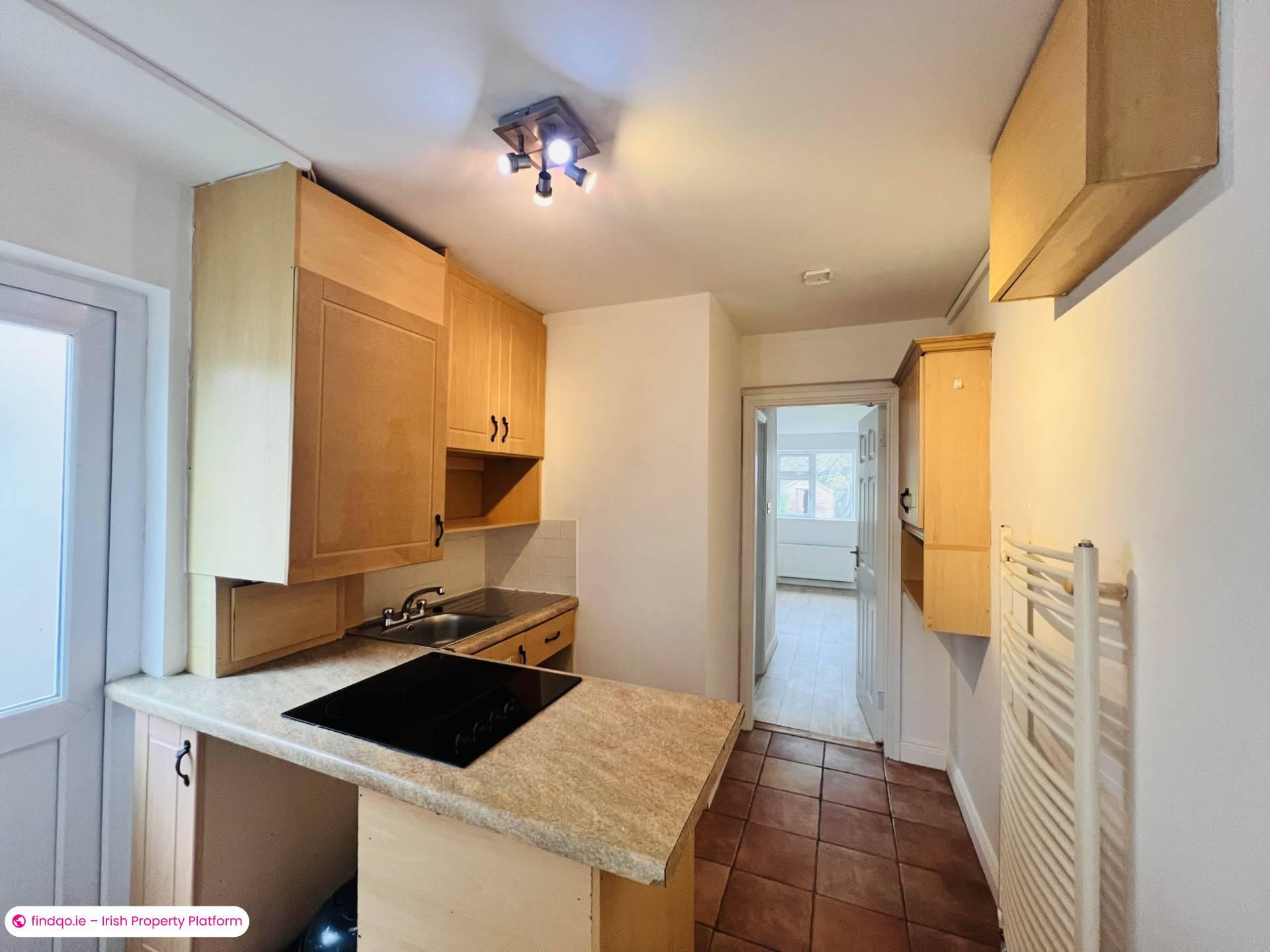 Semi-detached house for Sale in Westbury, Clare